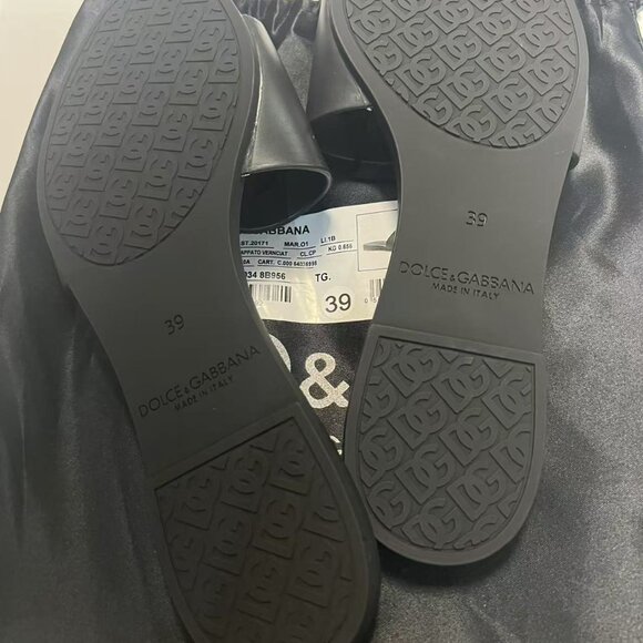 Dolce & Gabbana sandals - Picture 2 of 4